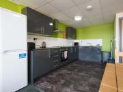 4 bedroom private halls to rent