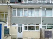 4 bedroom private halls to rent