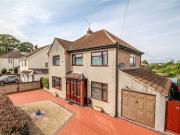 4 Bedroom Property
