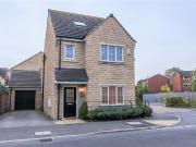 4 Bedroom Property For Rent Flanshaw Lane, Wakefield