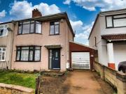 4 bedroom property for rent in Frome Valley Road,...