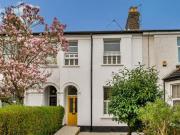 4 Bedroom Property For Sale In London