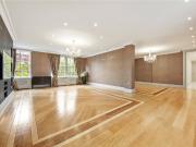 4 bedroom property in Abbey Lodge, Park Road,... 4 bedroom property in Abbey Lodge, Park Road,...