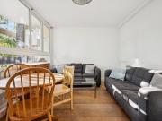 4 bedroom property in Batten Street, London, SW11 £3,250...