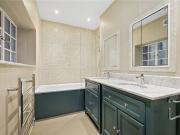 4 bedroom property in Chiltern Court, Baker Street,...