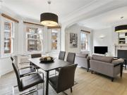 4 bedroom property in Cumberland Mansions, Brown Street,...