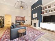4 bedroom property in Finchley Road, London, NW3 £4,300...