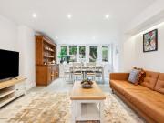 4 bedroom property in Heathfield Terrace, London, W4...