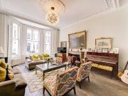 4 bedroom property in Stafford Terrace, Kensington,...