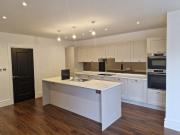 4 bedroom property to let in Purley Downs Road, CR2...