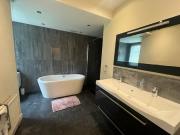 4 bedroom property to let in Shirley Road, Hall Green,...