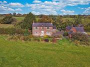 4 bedroom property with land for sale 4 bedroom property with land for sale