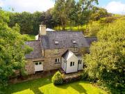 4 bedroom country house for sale