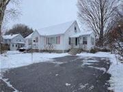 4 bedroom, Providence RI 02909 97646233