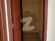 4 Bedroom Renovated Flat Floor Creek Vista