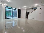 4 Bedroom San Juan Townhouse for Sale