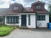 4 Bedroom Semi detached Bungalow For Rent In Manchester,...