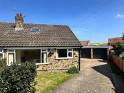 4 bedroom semi detached bungalow to rent
