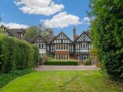 4 Bedroom Semi Detached House