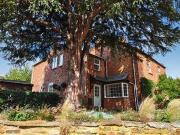 4 Bedroom Semi Detached House