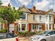 4 Bedroom Semi Detached House