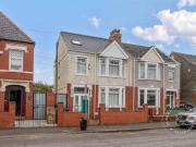 4 Bedroom Semi Detached House