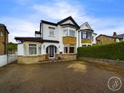 4 Bedroom Semi Detached House