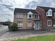 4 Bedroom Semi Detached House