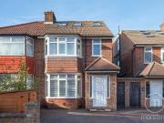 4 Bedroom Semi Detached House