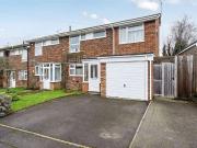 4 Bedroom End Of Terrace House