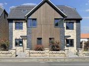 4 Bedroom Semi Detached House