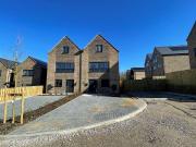 4 Bedroom Semi Detached House