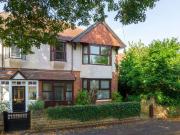 4 Bedroom Semi Detached House