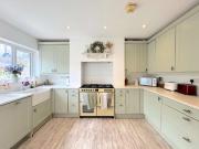 4 Bedroom Semi Detached House