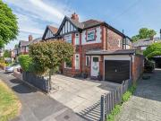 4 Bedroom Semi Detached House