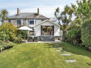 4 Bedroom Semi Detached House
