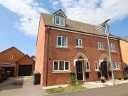 4 Bedroom Semi Detached House