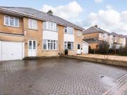 4 Bedroom Semi Detached House