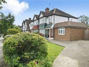 4 Bedroom Semi Detached House