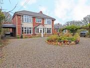 4 Bedroom Semi Detached House