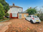 4 Bedroom Semi Detached House 4 Bedroom Semi Detached House