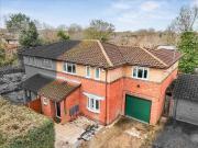 4 Bedroom Semi Detached House