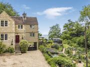4 Bedroom Semi Detached House