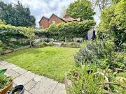 4 Bedroom Semi Detached House