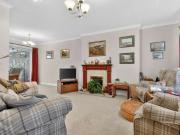 4 Bedroom Semi Detached House