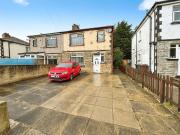 4 Bedroom Semi Detached House