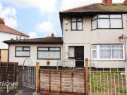 4 Bedroom Semi Detached House