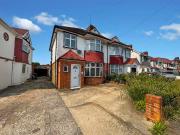 4 Bedroom Semi Detached House