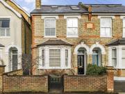 4 Bedroom Semi Detached House