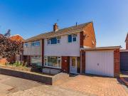4 Bedroom Semi Detached House